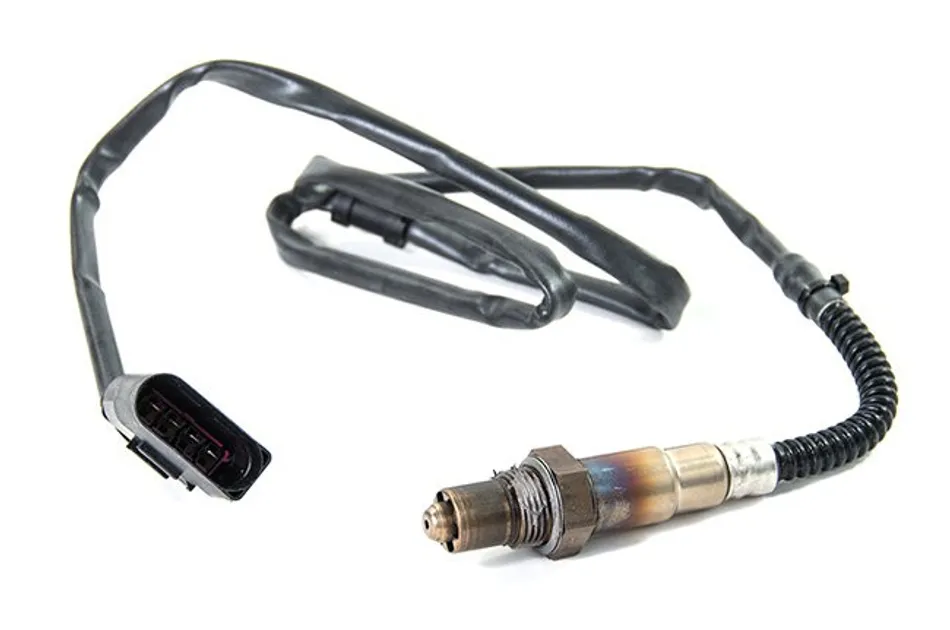 Bosch Oxygen Sensor - After Catalytic Converter - 1K0 998 262