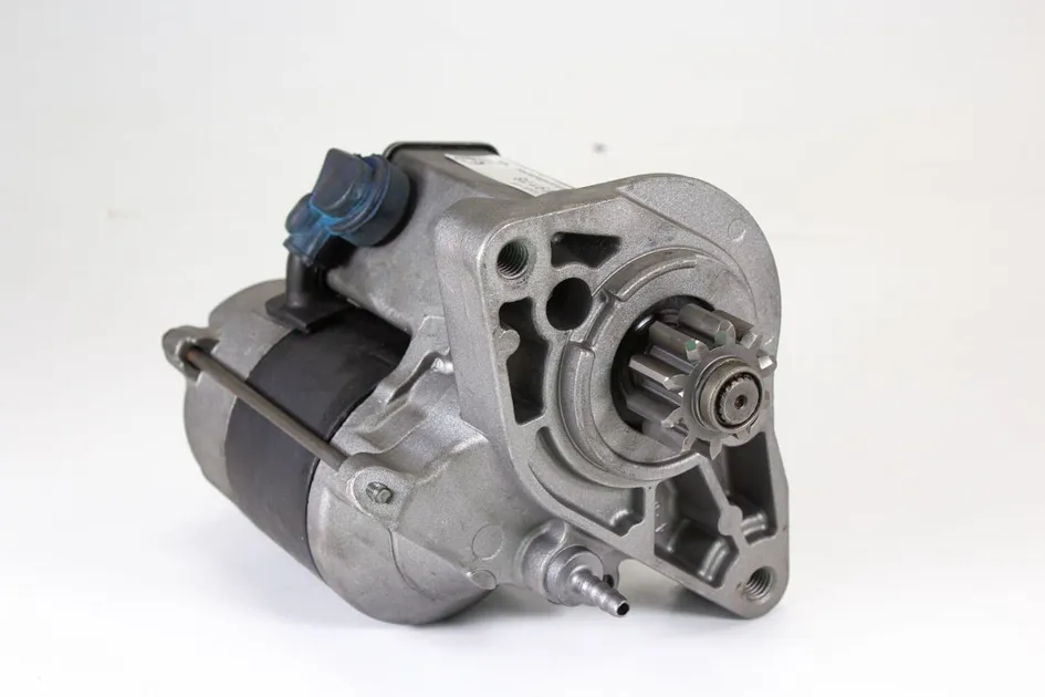 Lucas Starter Motor - LR011262
