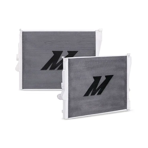 Mishimoto Aluminum Radiator w/ Auto Transmission For 99-06 BMW 323i/328i/330i