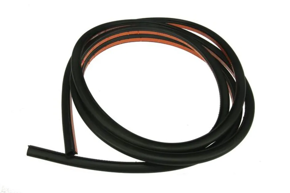 URO Front Left Door Seal - 2047271187