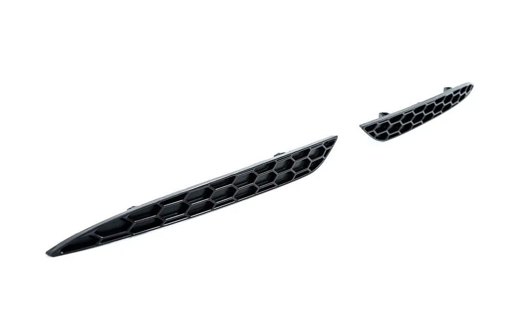 ACEXXON Rear Honeycomb Reflector Insert Set For Tesla Model 3