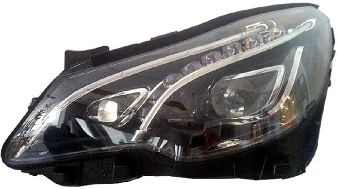 Hella Front Right Headlight Assembly - 2078209061