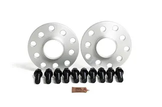 Spulen Wheel Spacer & Bolt Kit- 10mm with Black Conical Seat Bolts