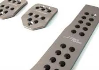 AWE Tuning 6 Speed Pedal & Deadpedal Set Silver