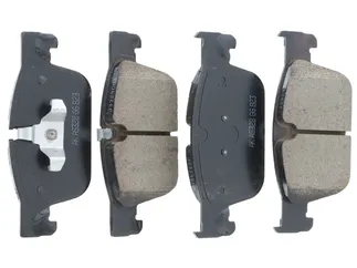 Akebono Front Disc Brake Pad Set - 32373348