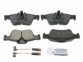 Akebono Rear Disc Brake Pad Set - 0084205320