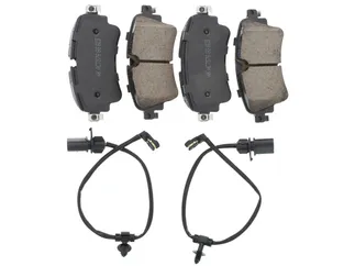 Akebono Rear Disc Brake Pad Set - 8W0698451N