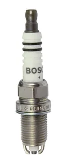 Bosch Spark Plug - 7404