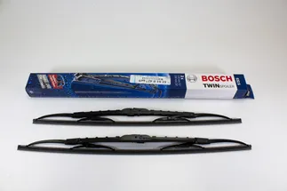 Bosch Front Windshield Wiper Blade Set - 61610427669