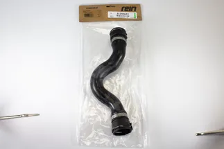 CRP Upper Radiator Coolant Hose - 31293622