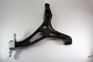 URO Front Right Lower Suspension Control Arm - 1643303507