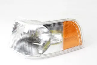 URO Left Turn Signal Light Assembly - 9178229