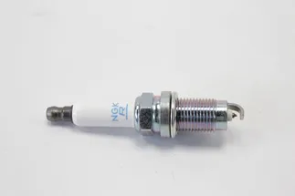 NGK Spark Plug - 101905600C