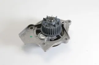 Saleri Engine Water Pump - 06H121026CQ