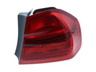 TYC Right Tail Light Assembly - 63217161956