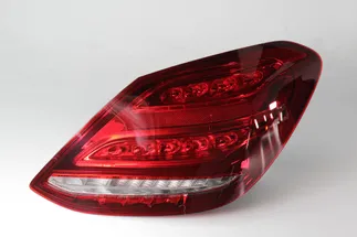 ULO Right Tail Light - 2059062102