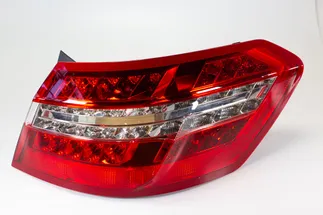 ULO Right Tail Light - 2129060858