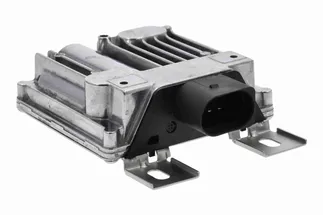 VEMO Fuel Pump Relay - 958906093