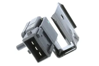 VEMO Air Mass / Flow Sensor - 9470007