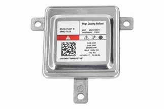 VEMO Headlight Control Module - PAC941597