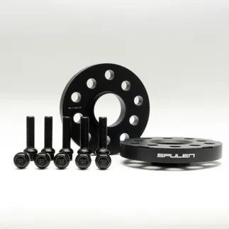 Spulen Wheel Spacer Pair & Bolts - (Black) - 66.6 Hub