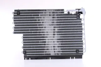 Nissens Front A/C Condenser - 9447917