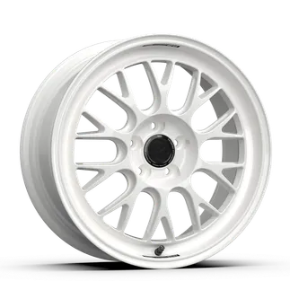 Fifteen52 Holeshot RSR 18x9.5 ET38 (5x114.3 / 73.1) - Rally White (Gloss White)