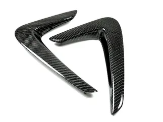 AutoTecknic Carbon Fiber Fender Trim For BMW F32/F33/F36 4 Series LCI (Non-Vented)