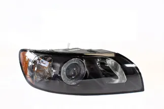 TYC Right Headlight Assembly - 31335216