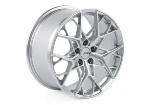 APR A02 Flow Formed Wheel – 18x9.0” ET40 – Hyper Silver