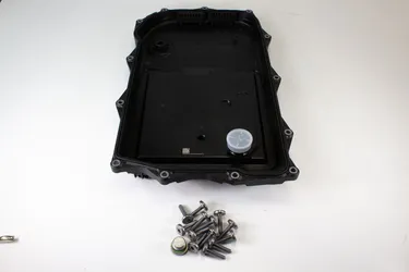 トップス R USP Motorsport